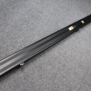 60-Inch Aluminium One-Piece Cue Case with Polished Hardware