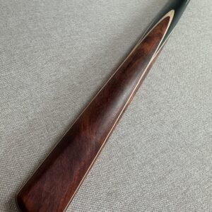 One-Piece Black Ebony Snooker Cue - 10.3mm Tip 17.5oz