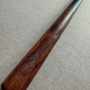 One-Piece Black Ebony Snooker Cue - 10.4mm Tip 17.4oz